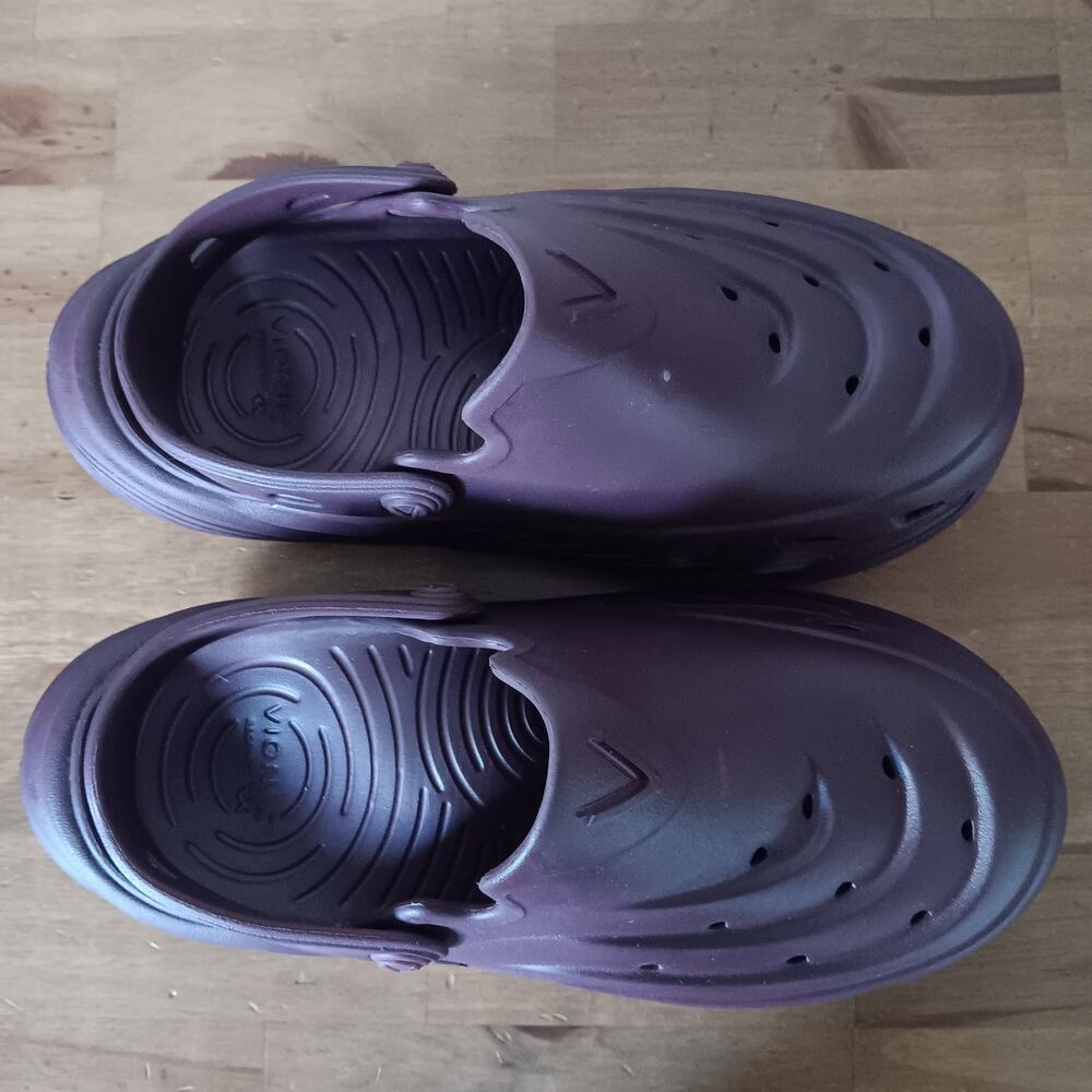 Vionic Unisex Wave Rx Recovery Clogs Port Wine /B… - image 4